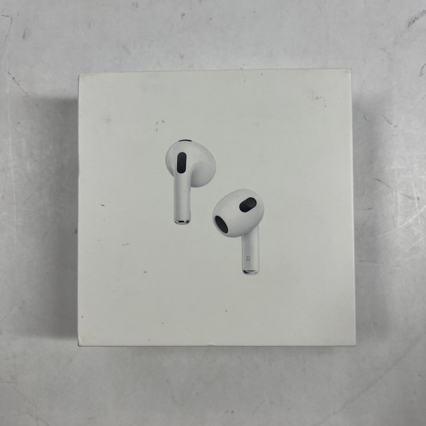 New Apple AirPods 3rd Gen with Charging Case A2564 A2565 A2897 MTJV3LL/A